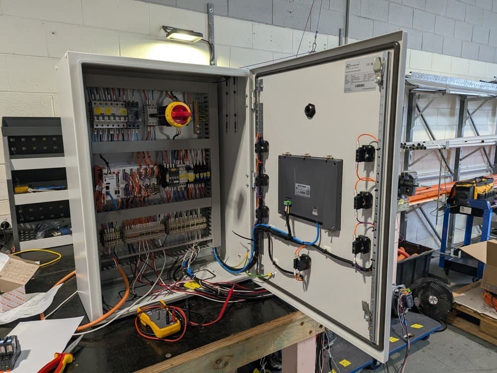 New control panel on the bench with both doors open